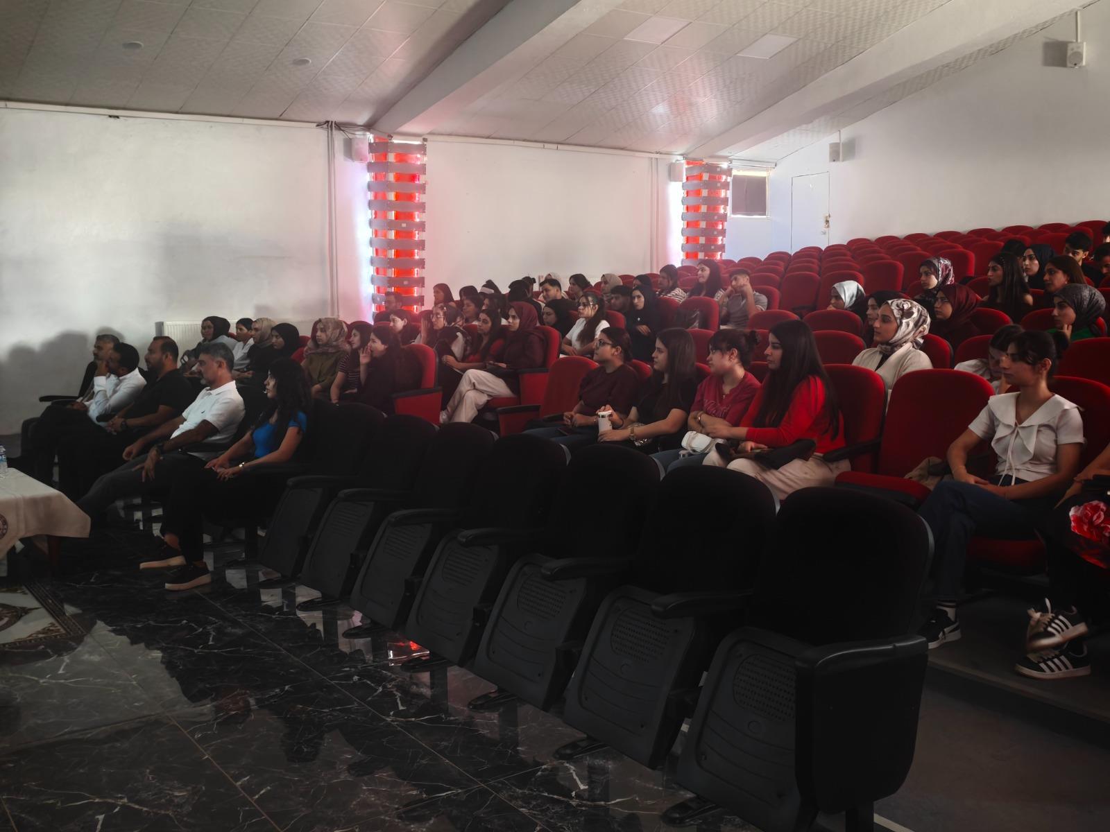 Eruh MYO’da Oryantasyon Programı Gerçekleştirildi