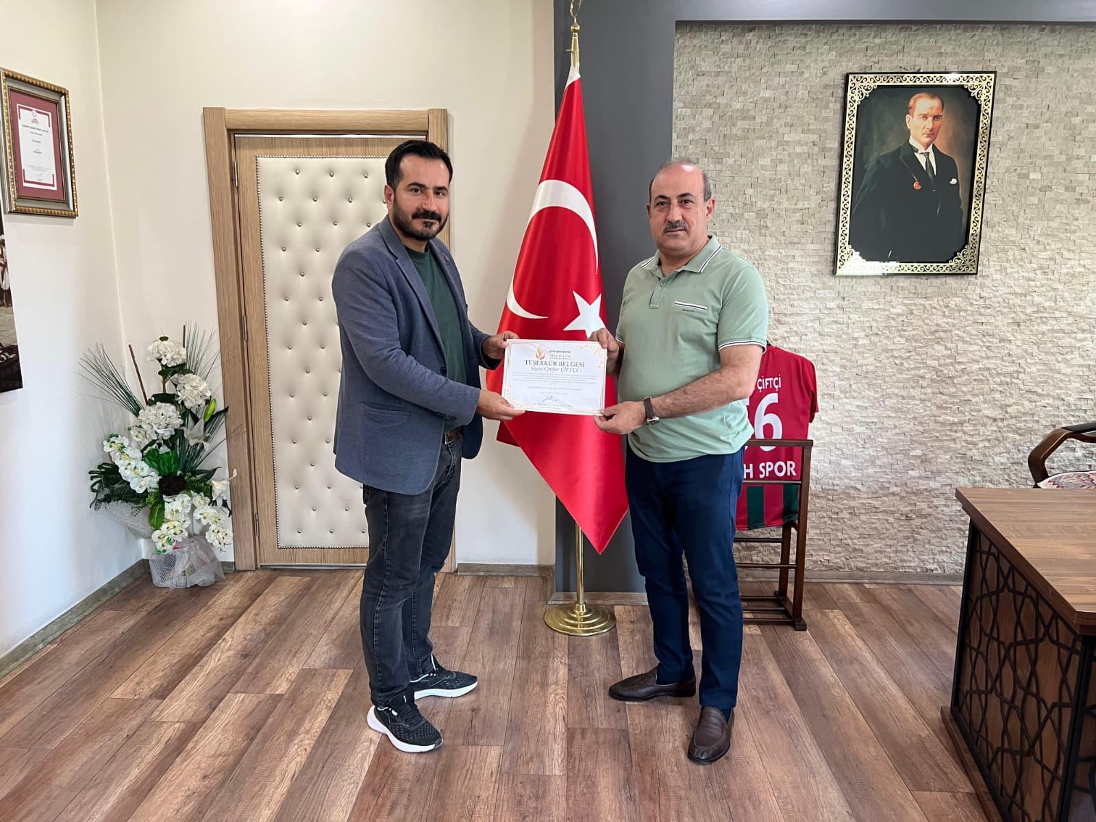 Eruh MYOdan Belediye Başkanı Cevher ÇİFTÇİye Teşekkür